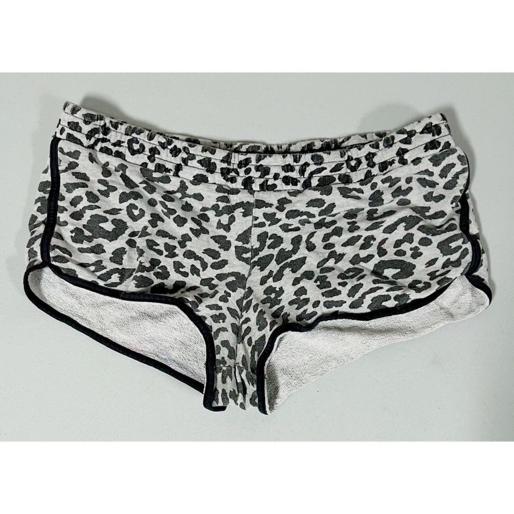 Grey Gray Cheetah Leopard Animal Print Gym Shorts Sweatshorts Bottoms Size L 🖤